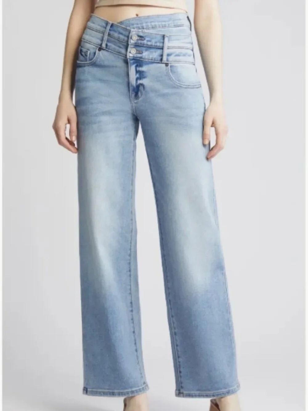 Like New! HIDDEN JEANS Double Crossover High Waist Wide Leg Jeans Size 31